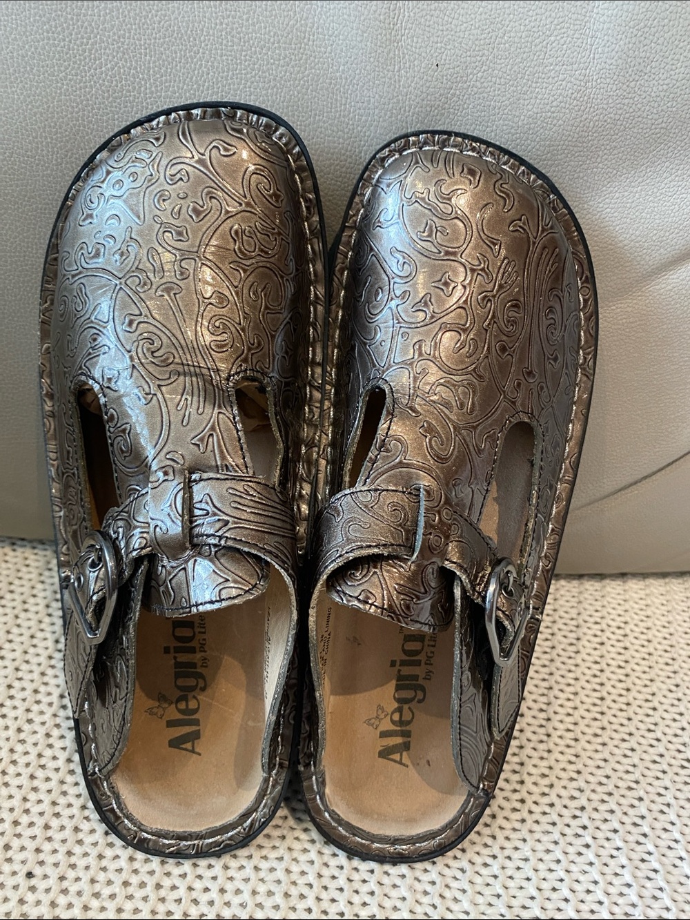 Alegria work Clogs ladies size 8